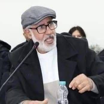 قوة الأمم في التعليم  وإهانة المعلم موتها